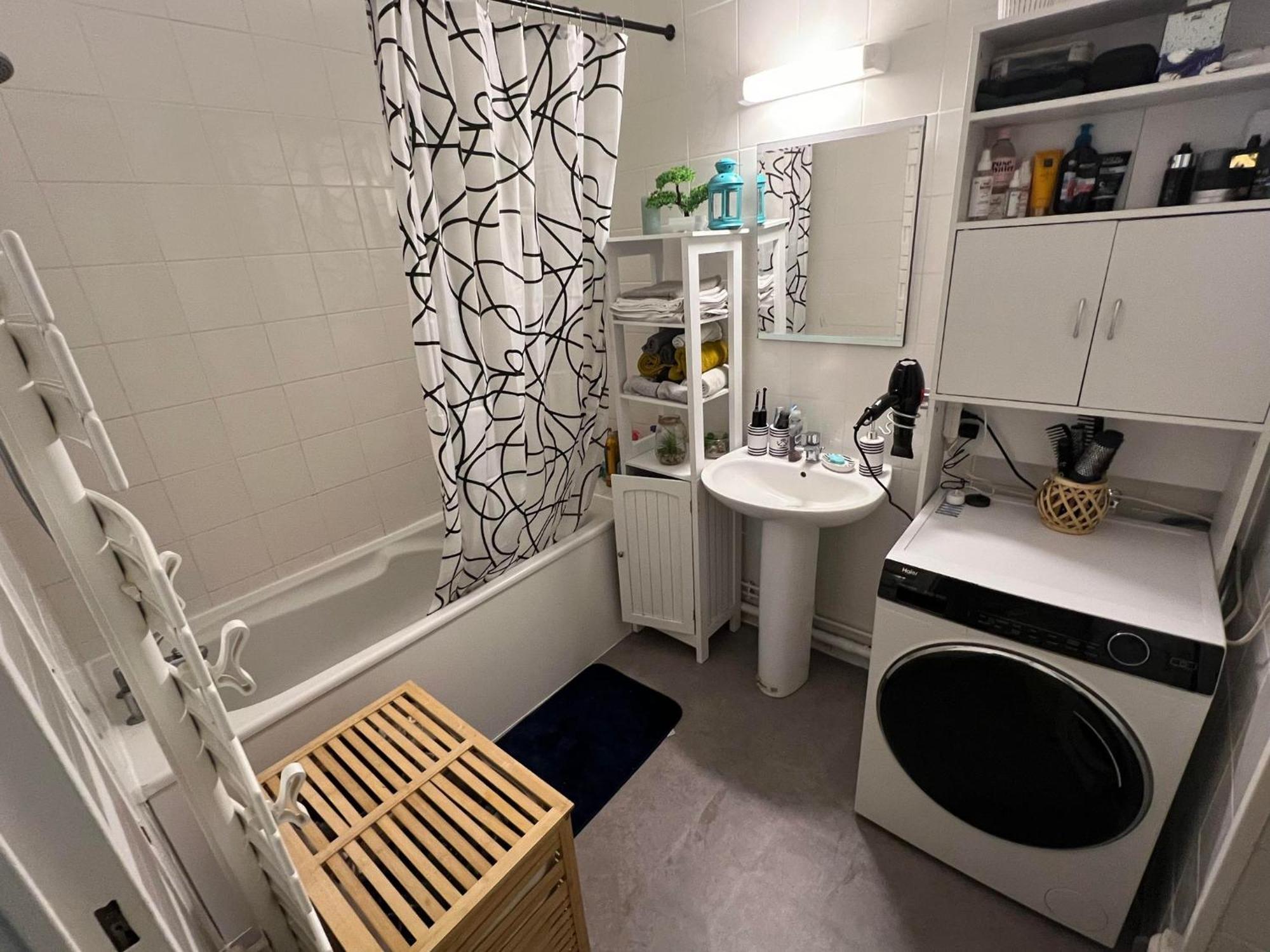 Near Castle Of Versailles Cozy Room With Breakfast And Parking Eksteriør bilde